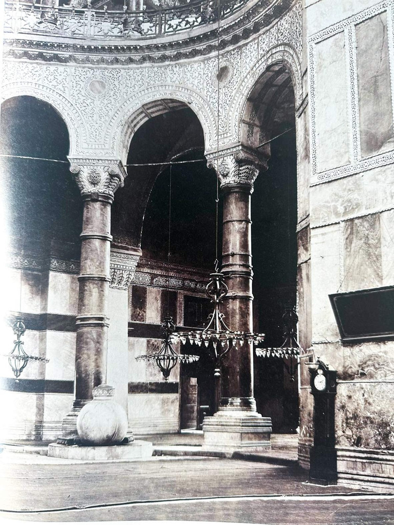 Ayasofya’ya saygı kitabı