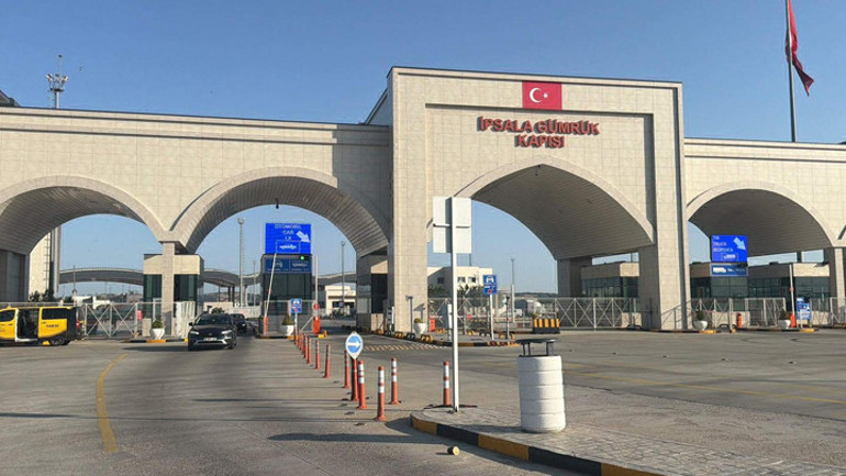 İpsala ve Pazarkule Sınır Kapısında giriş ve çıkışlar durdu