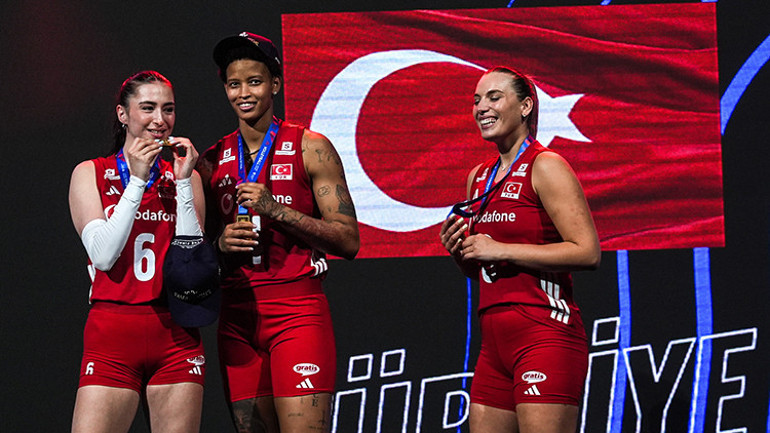 Türk voleyboluna Daniele Santarelli damgası