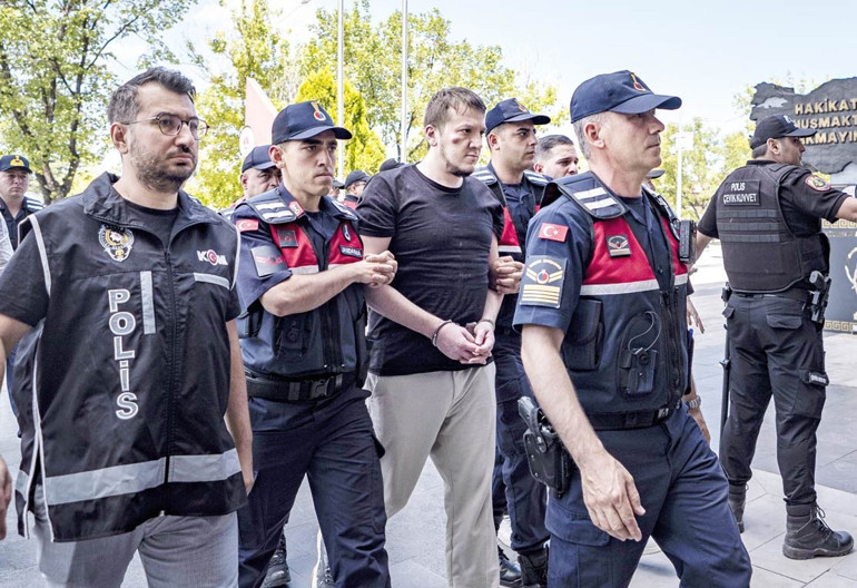 Eski valiye ikinci tutuklama