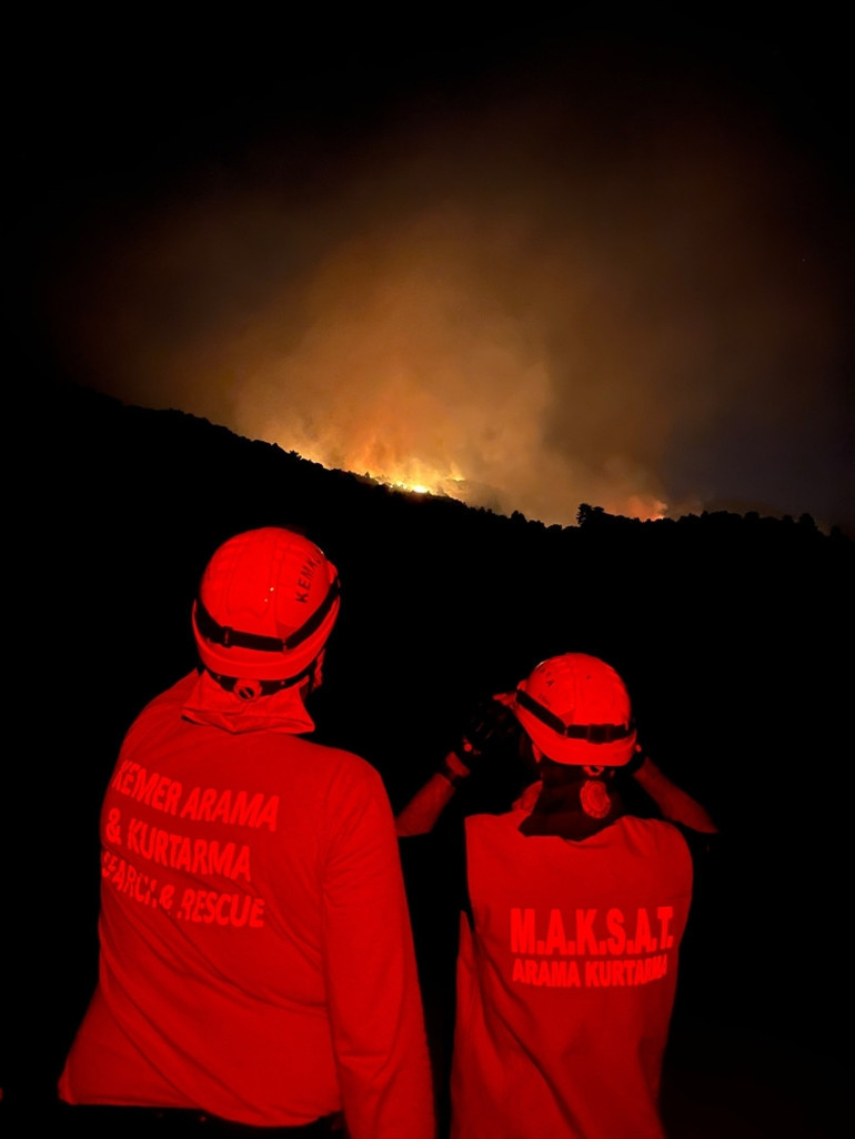 Yeşil vatan alev alev