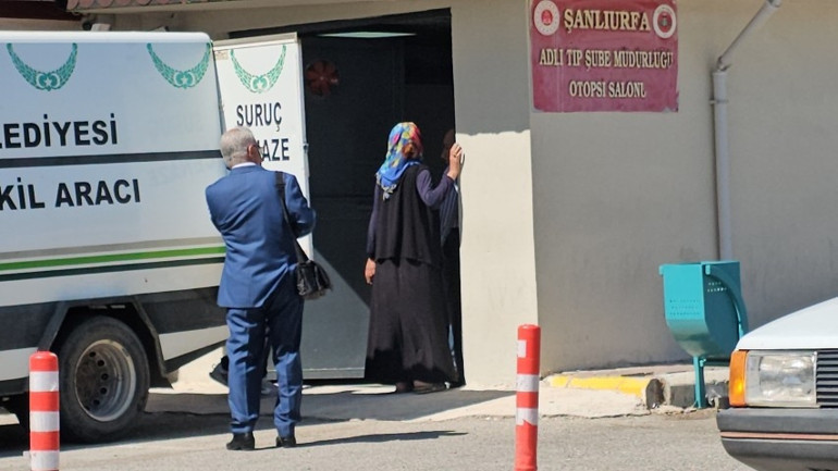 Şanlıurfada eşini tabancayla öldüren koca aynı silahla intihar etti