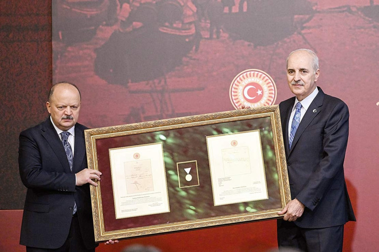 Kurtulmuş yasayı anlattı