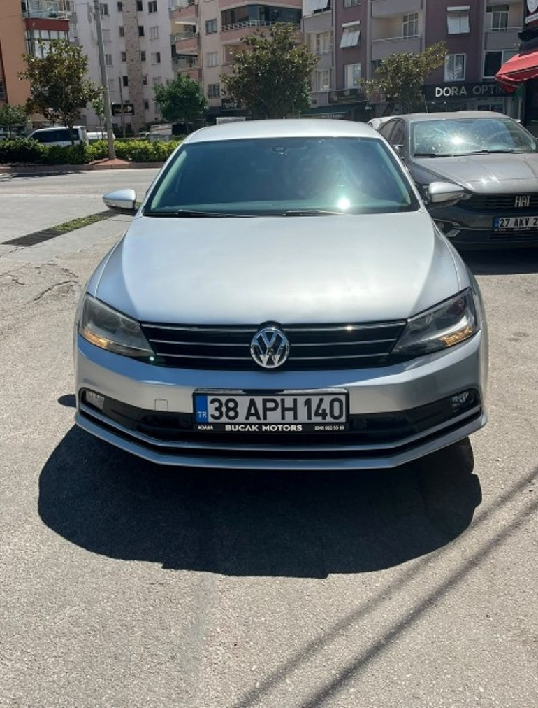 Aynı yöntemle 8 lüks araç çaldığı öne sürüldü