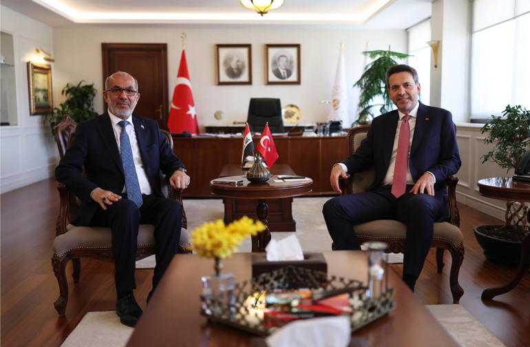 Bakan Bayraktar duyurdu Stratejik ham petrol boru hattı anlaşması imzalandı