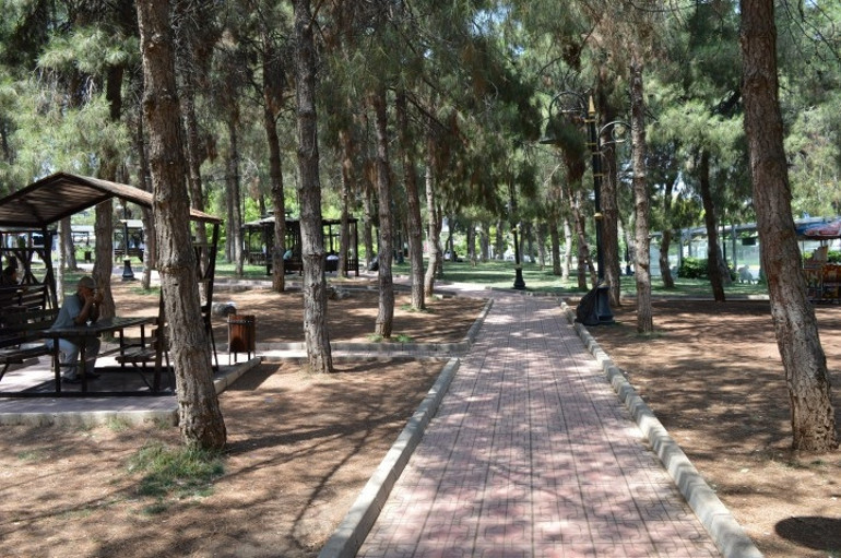 Mardinde termometreler 44 dereceyi gördü; cadde ve sokaklar boş kaldı