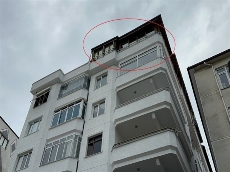 Kullandığı cihazlardan çıktı | Özellikle o şarkıyı açmış