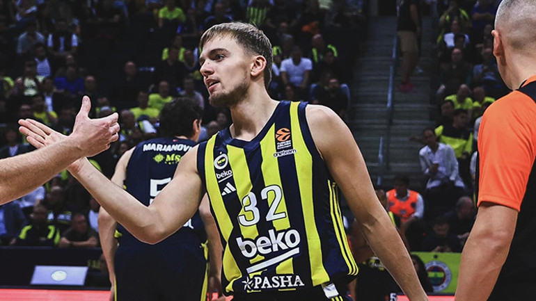 Fenerbahçeden ayrılan Arturs Zagarstan sürpriz tercih