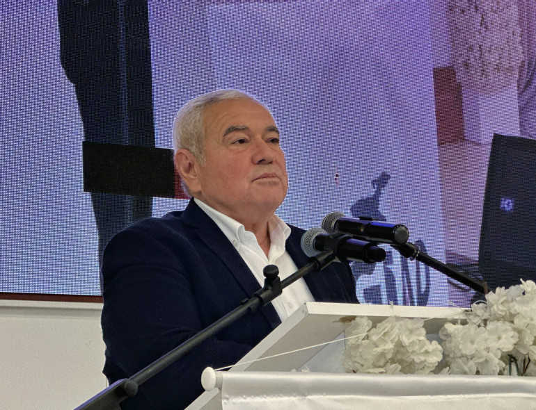 Şimdi top Yusuf Bey’de…
