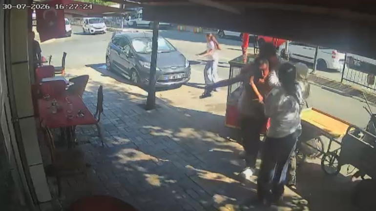  Olay yerine kocasıyla gelince olanlar oldu Dehşete düşüren olayda 3 şüpheli tutuklandı