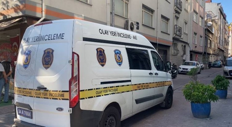  Olay yerine kocasıyla gelince olanlar oldu Dehşete düşüren olayda 3 şüpheli tutuklandı