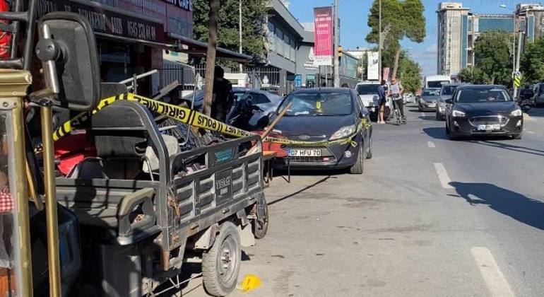  Olay yerine kocasıyla gelince olanlar oldu Dehşete düşüren olayda 3 şüpheli tutuklandı