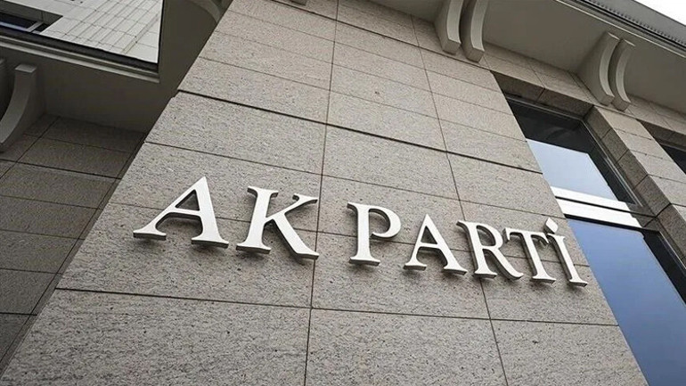 MHP lideri Bahçeli ‘Milli Dayanışma ve Toplumsal Bütünleşmenin Güçlendirilmesi yasasına imza attı