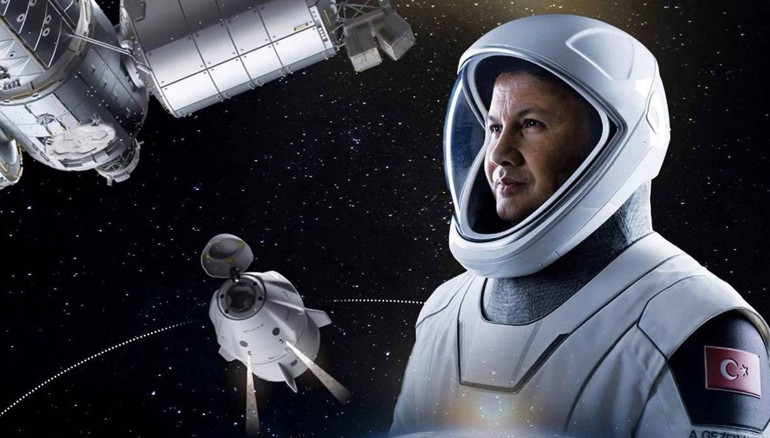  Türkiyenin ilk astronotunun rütbesi yükseltildi