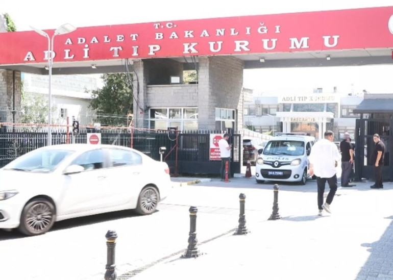 Şişlide kadın cinayeti: Takip etti, Nildayı ilaç alırken öldürdü | Acılı baba: Ekmeğimizi paylaştığımız kişiydi... Saldırı anı kamerada