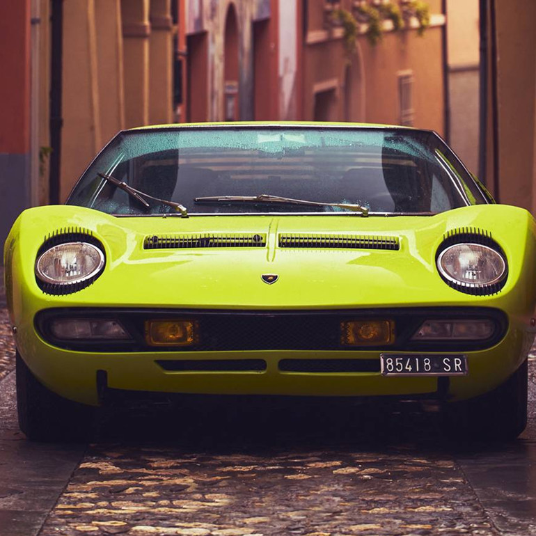 Lamborghini Efsanesi Miura 60 Yaşında