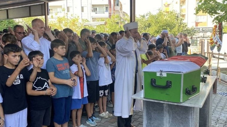 Komşularının ihmali hayattan kopardı: 9 yaşındaki Yusuftan geriye bu kareler kaldı