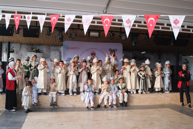 Sünnet şöleni ile vakıf geleneği yaşatıldı