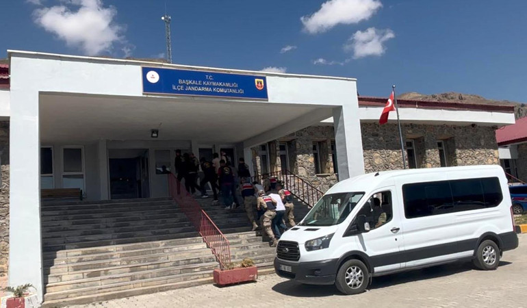 Damlanurun ölümü için intihar denilmişti, infaz çıktı Amcanın mesajı, annenin ağıdı şüphe toplamış