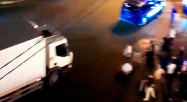 Artvin açıklarında denizde İHA alarmı: SAS komandoları kontrollü patlatacak