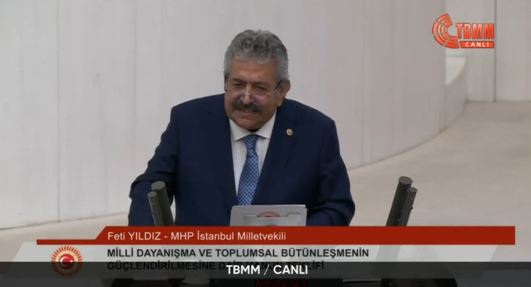 Son dakika haberi Mecliste tarihi oturum... Terörsüz Türkiye Yasası kabul edildi
