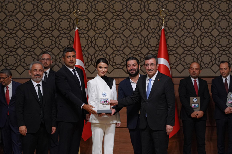 Anadolu Medya Ödülleri’nde Demirören Medya’ya 3 ödül