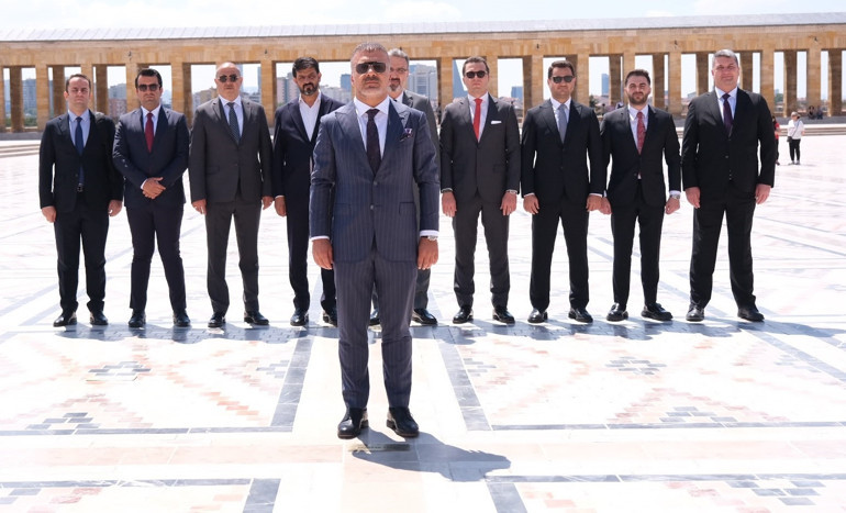 GAİB yönetimi Anıtkabir’de