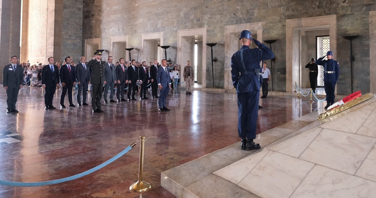 GAİB yönetimi Anıtkabir’de