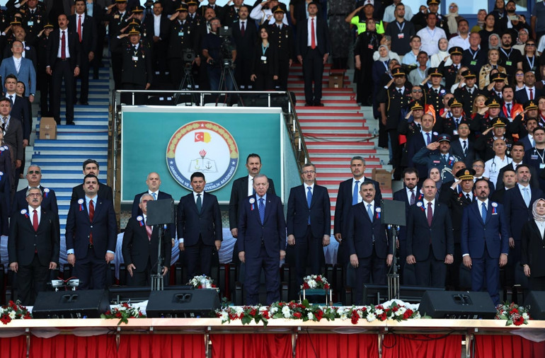 Cumhurbaşkanı Erdoğan: Terörsüz Türkiye ve terörsüz bölge vizyonumuzun menziline ulaştırılması hayati önemdedir