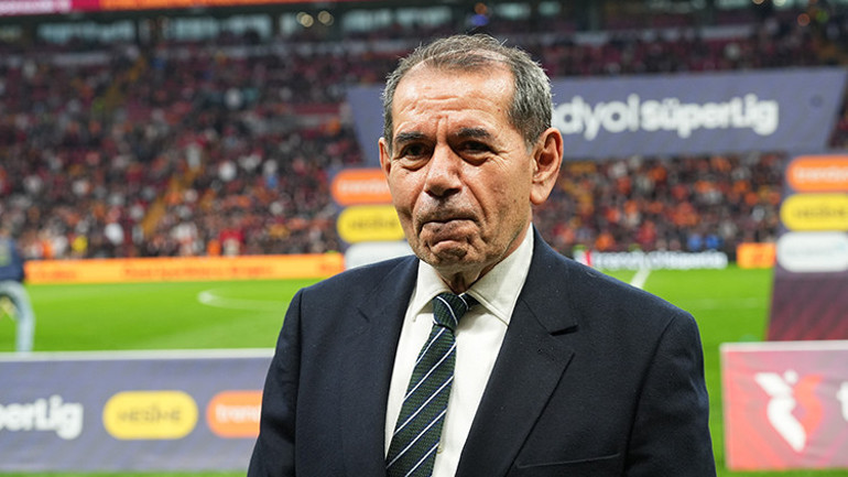 Galatasaray Başkanı Dursun Özbekten taraftarlara çağrı: Hepimizi heyecanlandıracak gelişmeler için artık çok fazla beklemeyeceğiz