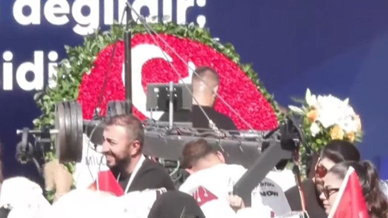 AK Parti 25. yılını kutluyor Gözler Cumhurbaşkanı Erdoğan’ın vereceği mesajlarda
