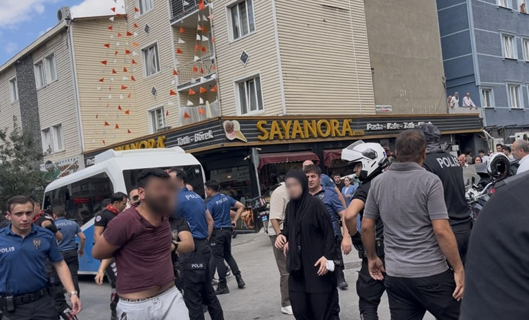 Bursada akrabaların dükkan kavgası: 1i bıçakla 6 yaralı, 4 gözaltı