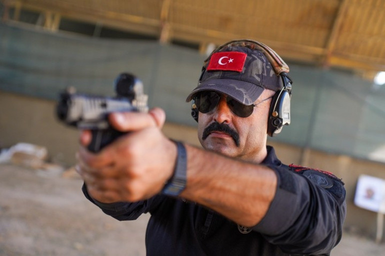 Antalyada görevli atış eğitmeni polis memuru Polonyada Avrupa şampiyonu oldu