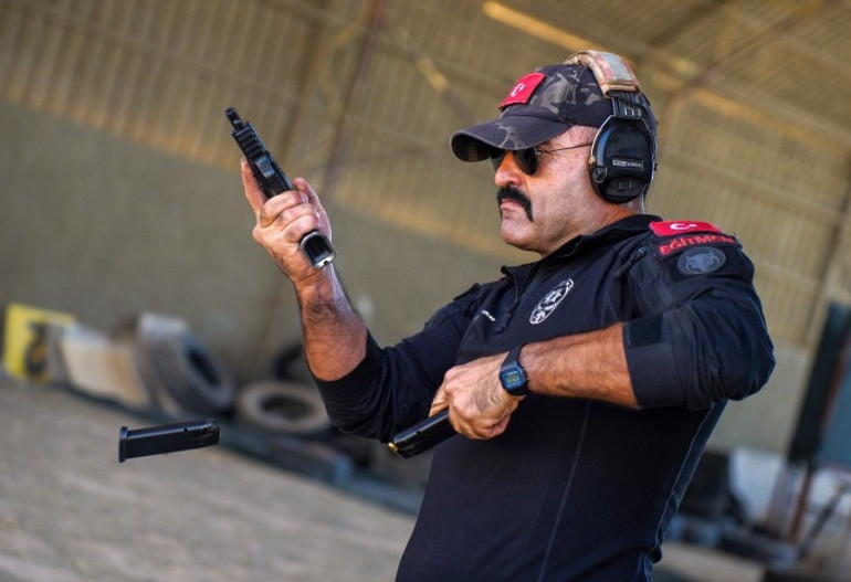 Antalyada görevli atış eğitmeni polis memuru Polonyada Avrupa şampiyonu oldu