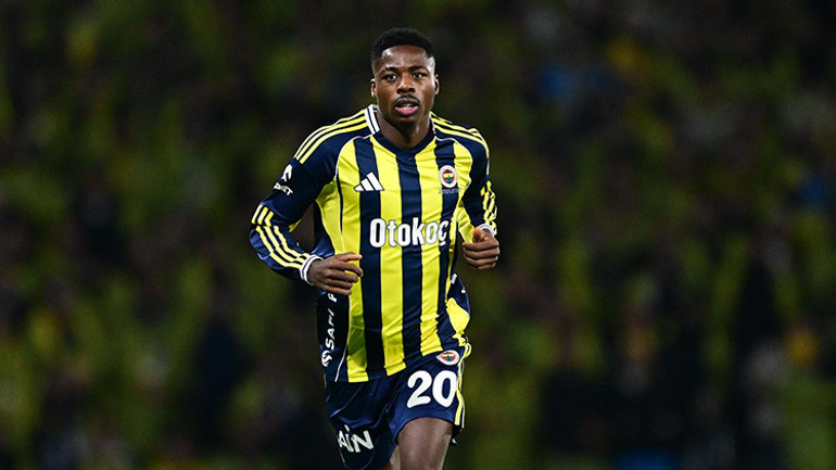 Fenerbahçede ayrılık rüzgarı sürüyor Fred ve Cherif sonrası bir veda daha