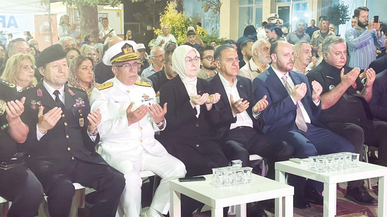 17 Ağustos’un 27. yılı... 03.02’de zaman durdu