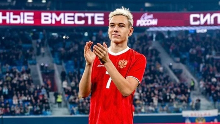 Galatasarayın transferi geliyor Tarih belli oldu