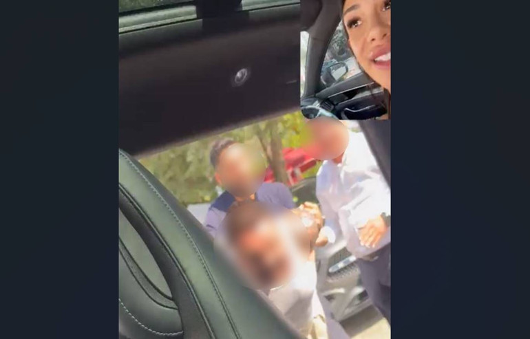 İğrenç sözleri duyanlar şok oldu Çocukları istemedi, boşanma aşamasındaki eşine saldırmaya çalıştı | Öfkeli adamı zor zapt ettiler