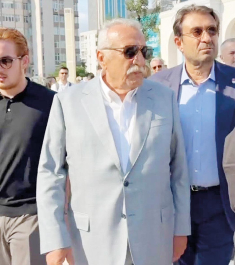 Son yolculuğuna uğurlandı