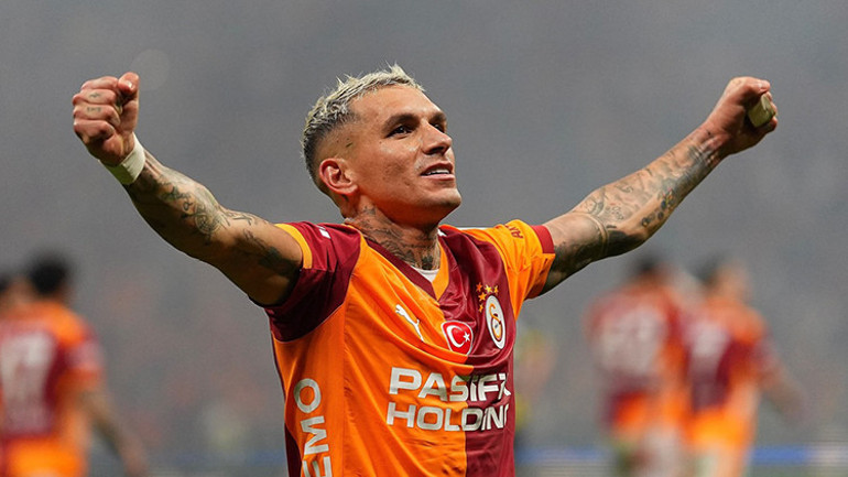 Torreira için Galatasaraya resmi teklif yapıldı Uruguaylı oyuncu ayrılıkta ısrarcı