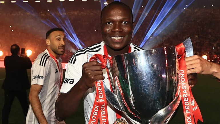 Vincent Aboubakar, Türkiyeye dönüyor İmza için davet edildi