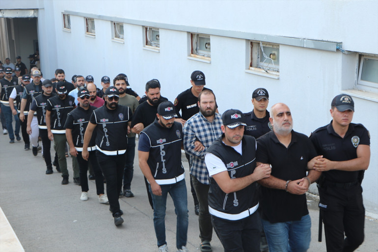Kuytulcular yapılanmasına yönelik operasyonda yakalanan 56 şüpheli adliyede