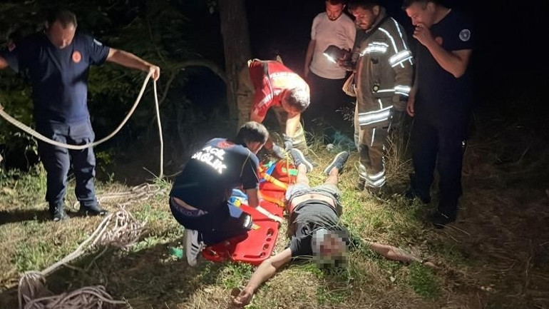Bursada feci kaza Manevra yaparken uçurumdan düştü