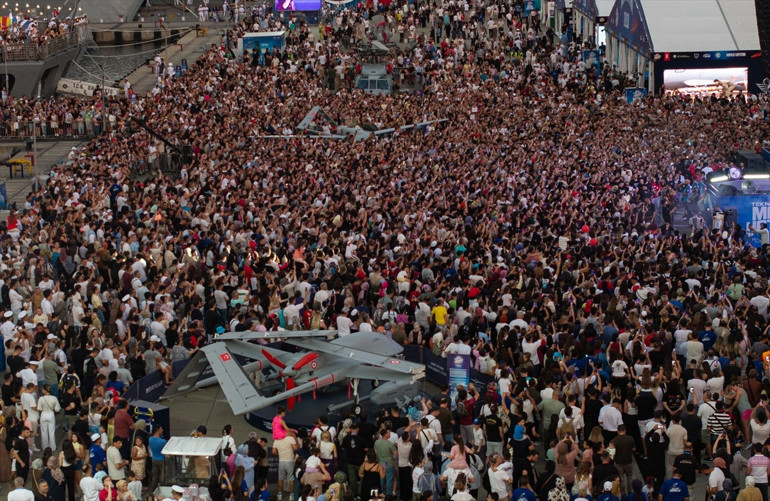 Milli Uçak Gemisi için tarih verildi TEKNOFEST Mavi Vatanda görkemli veda