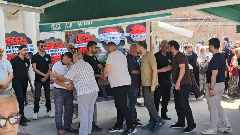 Genç kameramana acı veda
