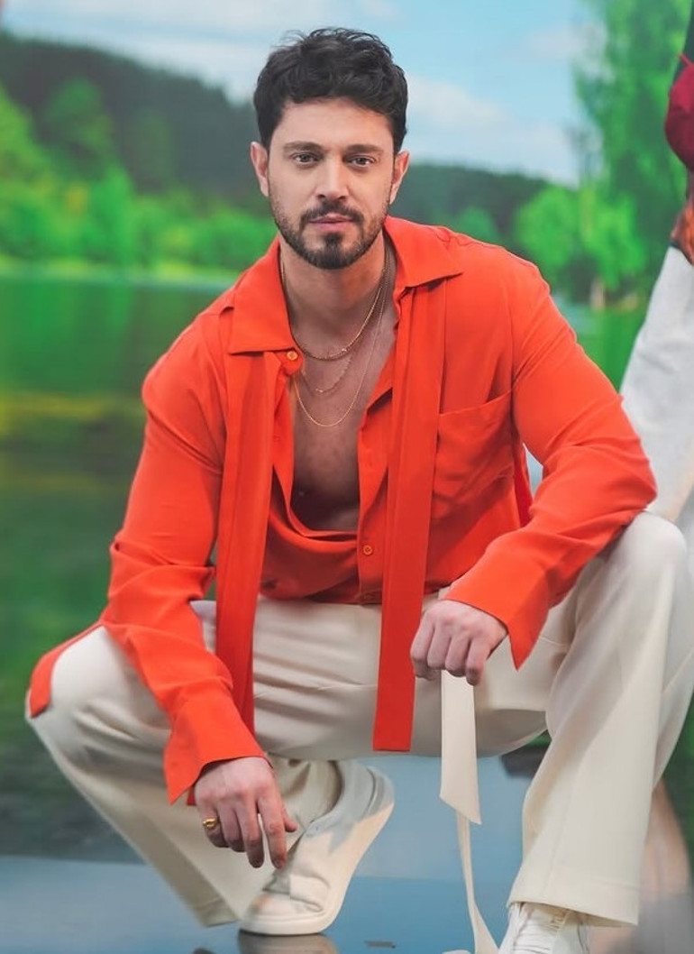 Murat Boz: Babama kalsa topçu oluyordum. Anneme kaldı popçu oldum
