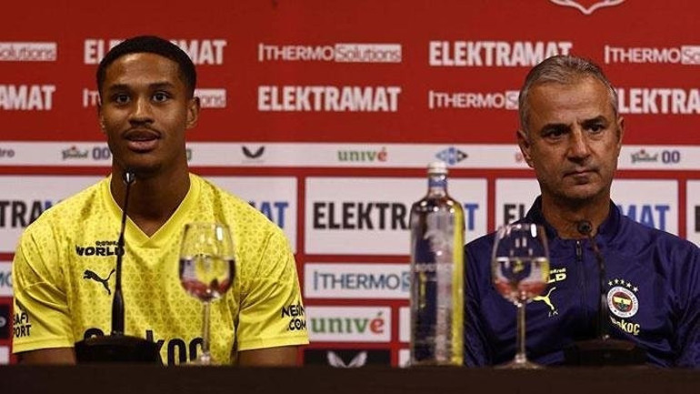 Fenerbahçe, Barcelona’dan transfer yapıyor 20’lik yetenek