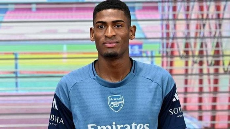 Fenerbahçe, Barcelona’dan transfer yapıyor 20’lik yetenek