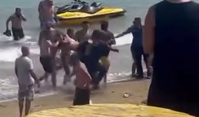 Denizde akıntıya kapılıp boğulan 16 yaşındaki Kerem Can son yolculuğuna uğurlandı