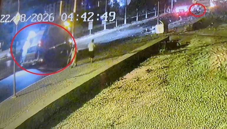  Yardım için koştuğu hurda araçtan oğlu çıktı